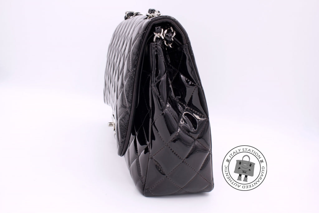 CHANEL Chanel A58601 Classic CC (color Restored) Black Patent Maxi Sho | Italystation.com - Shop Now at italystation.com