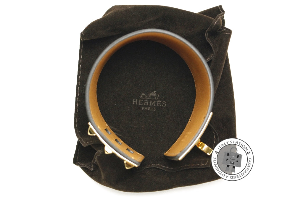 HERMES Hermes Extreme Black / CC89 Chamonix S Bracelet Ghw | Italystation.com - Shop Now at italystation.com