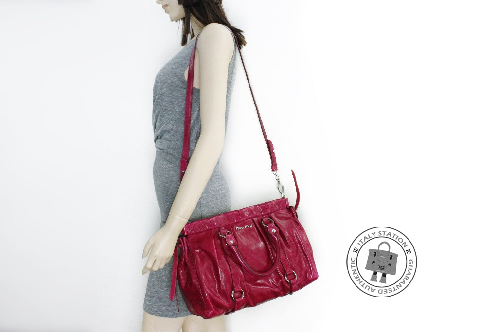 MIU MIU Miu Miu RT0383 X72 Vitello Lux  Bauletto Aperto Fuxia / F0029  | Italystation.com - Shop Now at italystation.com
