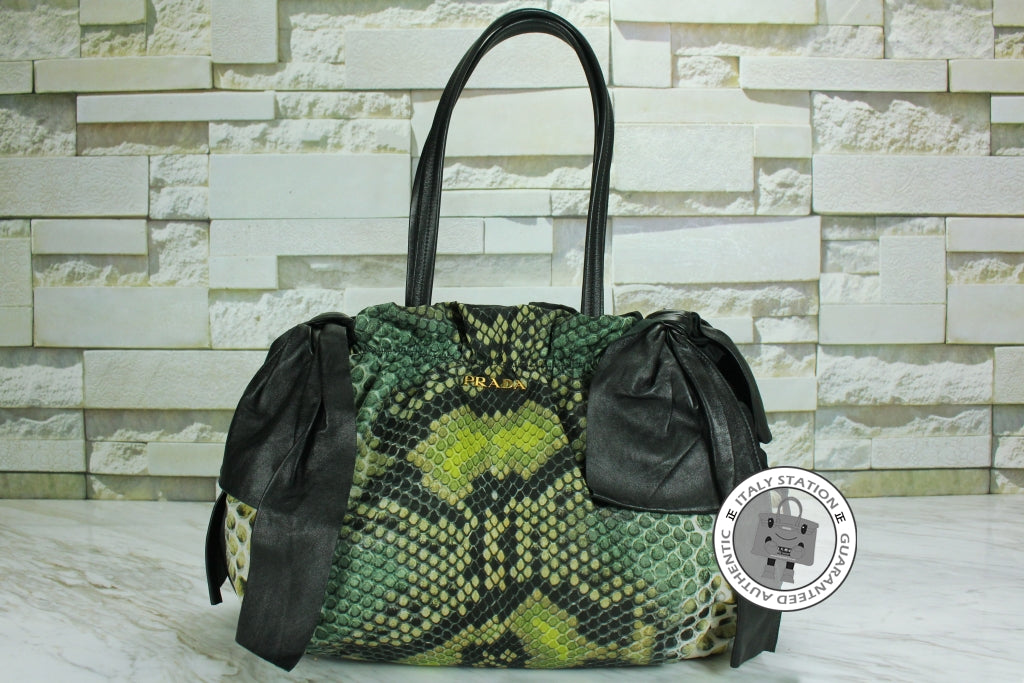 PRADA Prada Snake Print Black Canvas Tote Bag Ghw | Italystation.com - Shop Now at italystation.com