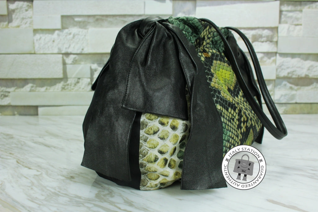 PRADA Prada Snake Print Black Canvas Tote Bag Ghw | Italystation.com - Shop Now at italystation.com