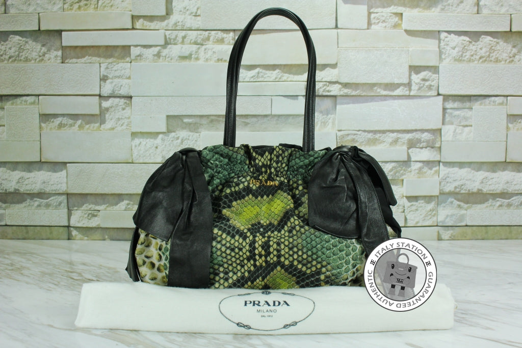PRADA Prada Snake Print Black Canvas Tote Bag Ghw | Italystation.com - Shop Now at italystation.com