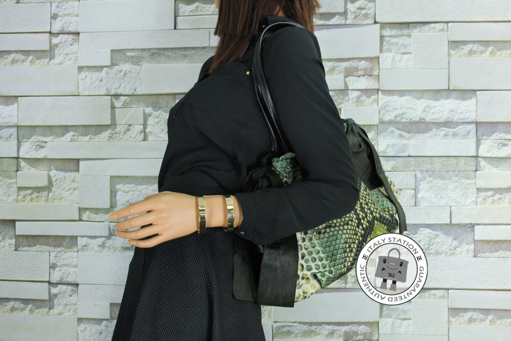 PRADA Prada Snake Print Black Canvas Tote Bag Ghw | Italystation.com - Shop Now at italystation.com