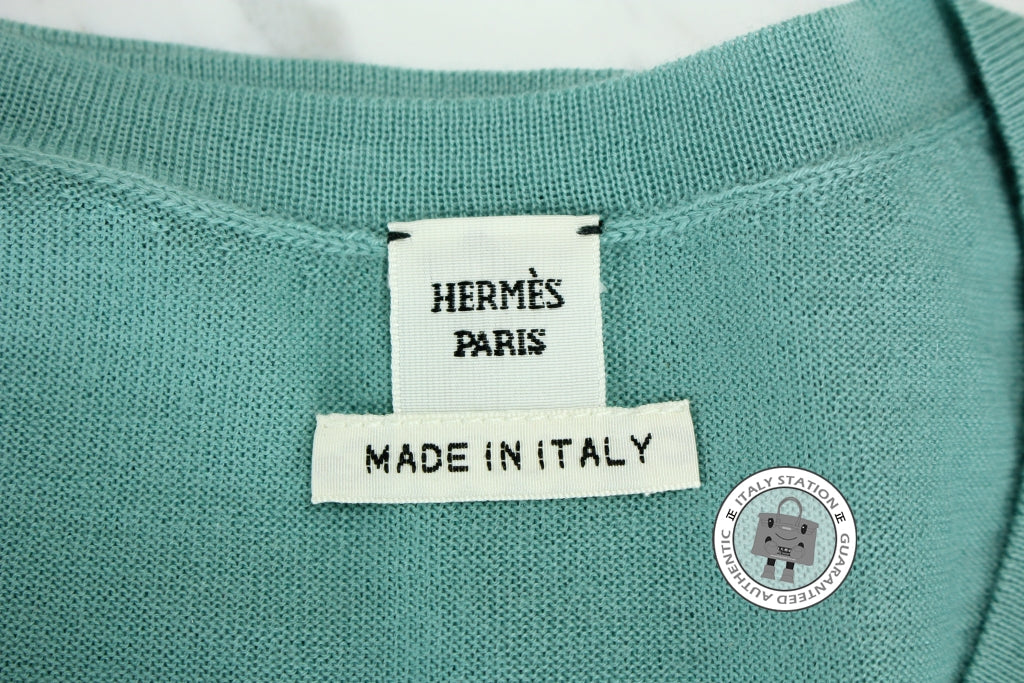 HERMES Hermes 002701D3 Short Long Sleeved Vert D Eau Clair / L0 Cashme | Italystation.com - Shop Now at italystation.com