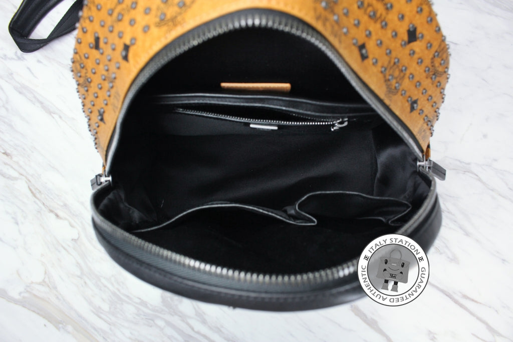 MCM Mcm Mmk 5SVE96 Stark Special CO001 / Cognac Pvc Small Backpacks Sh | Italystation.com - Shop Now at italystation.com