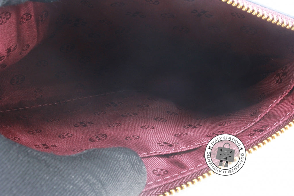 TORY BURCH Tory Burch 22159116 Brody Large Wristlet Purple Calfskin Po | Italystation.com - Shop Now at italystation.com