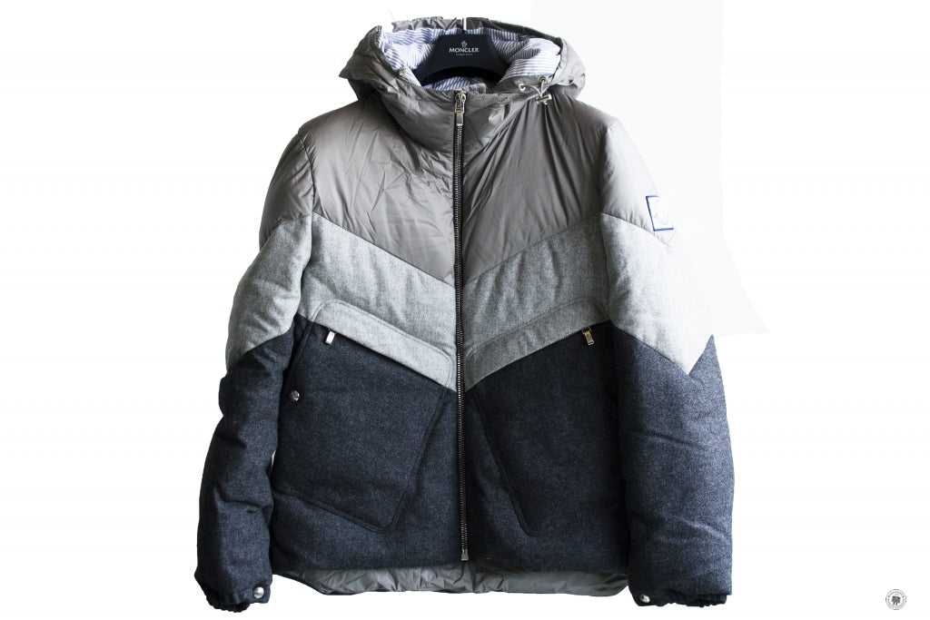 MONCLER Moncler 41365-80-69836 3 Colours Blouson Down Jacket Grey / 91 | Italystation.com - Shop Now at italystation.com