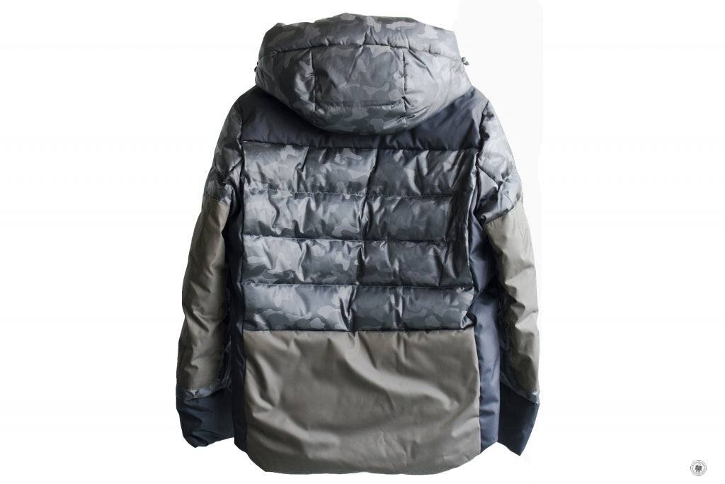 MONCLER Moncler 41853-57623 Kander Nylon Camo Down Jacket Green Camo / | Italystation.com - Shop Now at italystation.com