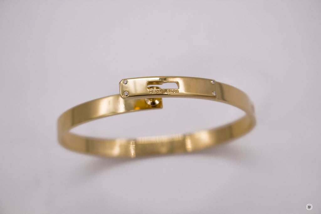 HERMES Hermes Kelly Bracelet Metal 18K Gold W/diamond SH 18K Gold Meta | Italystation.com - Shop Now at italystation.com