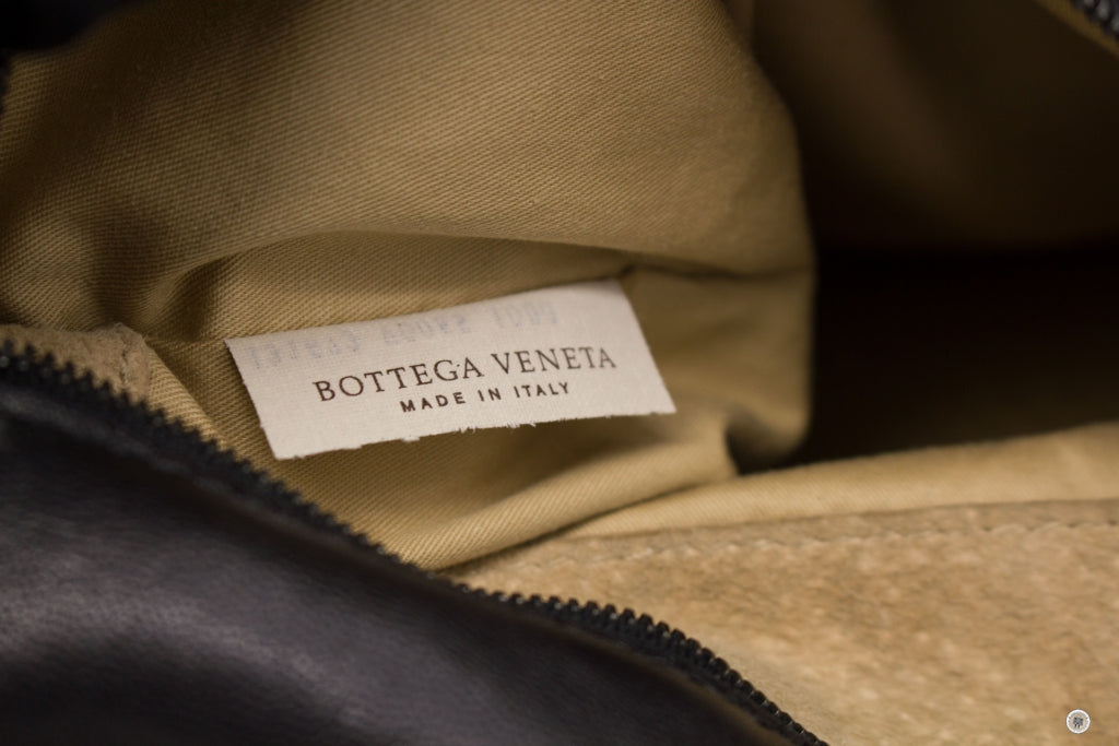 BOTTEGA VENETA Bottega Veneta 131673 V0055 Intrecciato Leather Tote Bl | Italystation.com - Shop Now at italystation.com