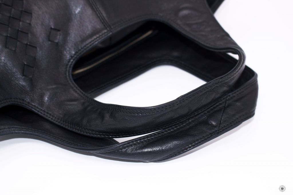 BOTTEGA VENETA Bottega Veneta 131673 V0055 Intrecciato Leather Tote Bl | Italystation.com - Shop Now at italystation.com