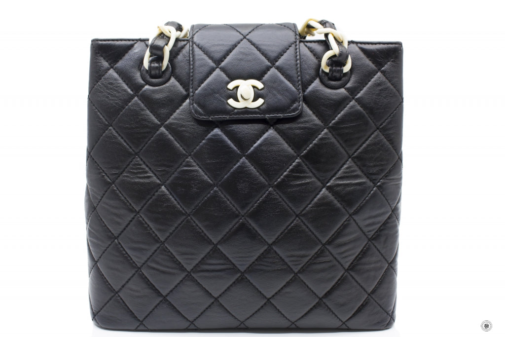 CHANEL Chanel Vintage With Resin Woven Chain And Lock Black Lambskin T | Italystation.com - Shop Now at italystation.com