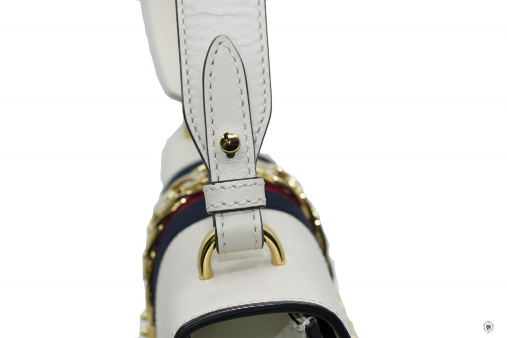 GUCCI Gucci 421882CVLEG Sylvie White / 8605 Leather Small Shoulder Bag | Italystation.com - Shop Now at italystation.com