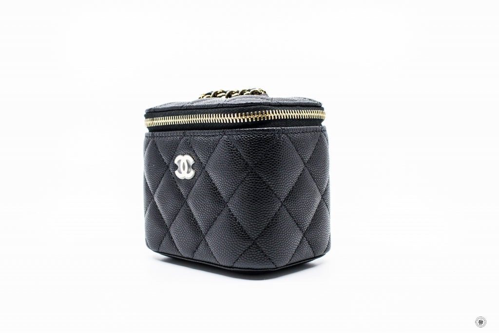 CHANEL Chanel AP1340Y33352 Small Vanity Black / C3906 Caviar Shoulder  | Italystation.com - Shop Now at italystation.com