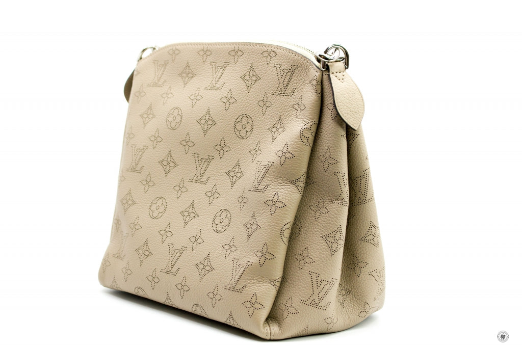 LOUIS VUITTON Louis Vuitton Babylone Chain BB Light Taupe Calfskin Sho | Italystation.com - Shop Now at italystation.com