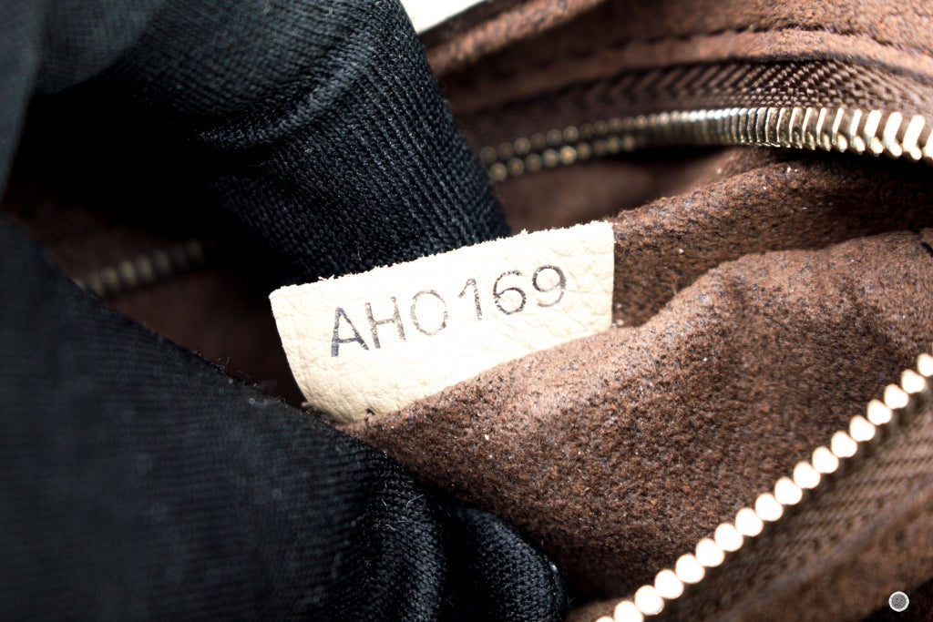 LOUIS VUITTON Louis Vuitton Babylone Chain BB Light Taupe Calfskin Sho | Italystation.com - Shop Now at italystation.com