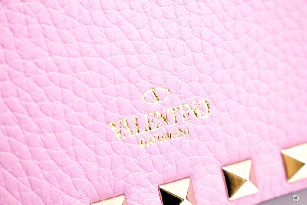 VALENTINO Valentino RW2P0219VSH Rockstud Grainy Calfskin Chain Pouch B | Italystation.com - Shop Now at italystation.com