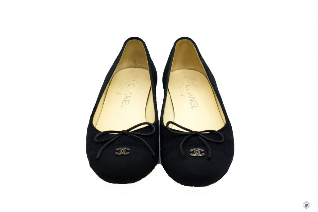 CHANEL Chanel Ballerinas  Black Fabric 37.5 Flat | Italystation.com - Shop Now at italystation.com