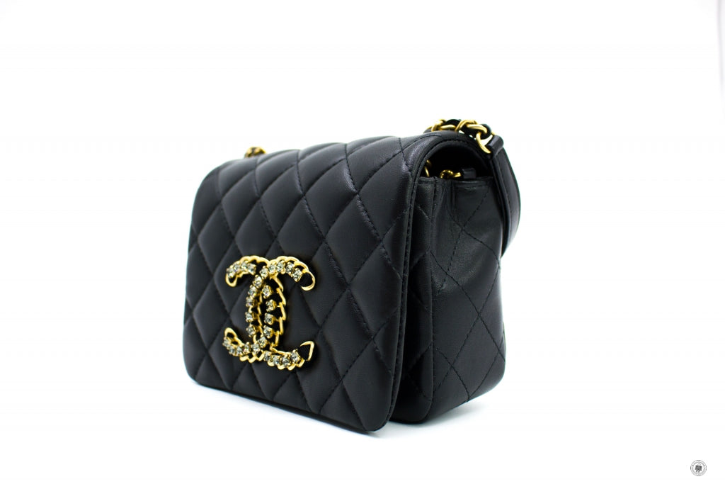 CHANEL Chanel AS2599B05828 Mini Flap Bag Black / 94305 Lambskin Should | Italystation.com - Shop Now at italystation.com