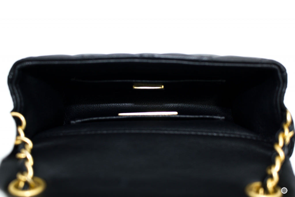 CHANEL Chanel AS2599B05828 Mini Flap Bag Black / 94305 Lambskin Should | Italystation.com - Shop Now at italystation.com