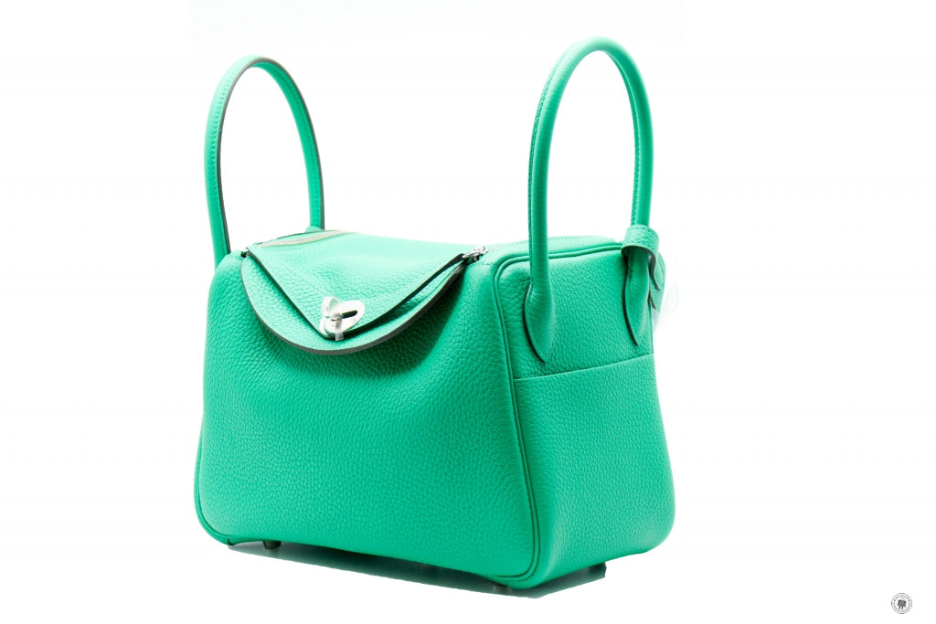 HERMES Hermes 073428 Lindy Menthe / CK6W Taurillon Clemence 26 Shoulde | Italystation.com - Shop Now at italystation.com