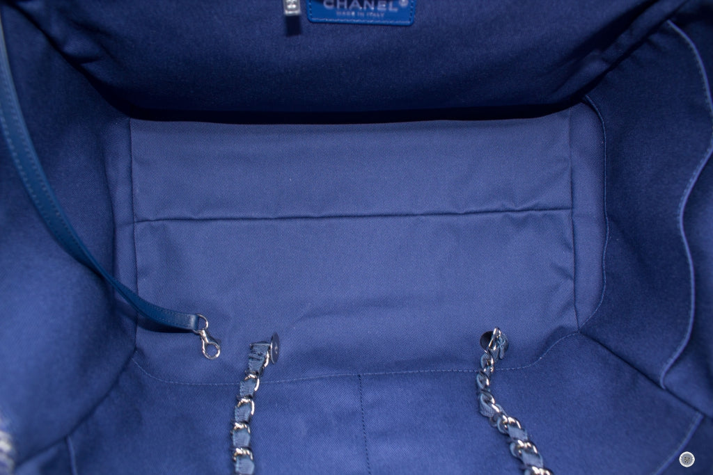 CHANEL Chanel A69941 B06387 NE267 Deauville Shopping Tote Mixed Fibers | Italystation.com - Shop Now at italystation.com