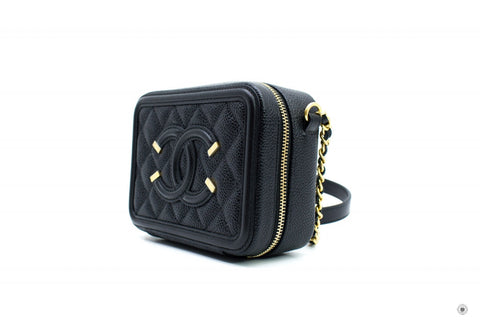 Chanel A84452 Y06542 CC Filigree Vanity Clutch With Chain Black / 94305 Caviar Shoulder Bags Ghw