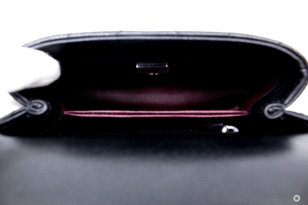 CHANEL Chanel AS2215B06818 Mini Chevron Coco Handle  Black / 94305 Cav | Italystation.com - Shop Now at italystation.com