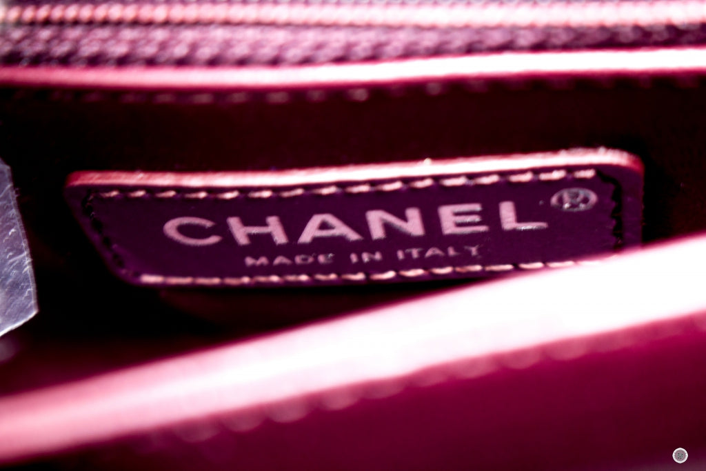 CHANEL Chanel AS2215B06818 Mini Chevron Coco Handle  Black / 94305 Cav | Italystation.com - Shop Now at italystation.com