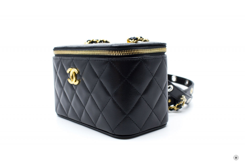CHANEL Chanel AP2550B07242 Vanity With Gold And Silver Chain Black / 9 | Italystation.com - Shop Now at italystation.com