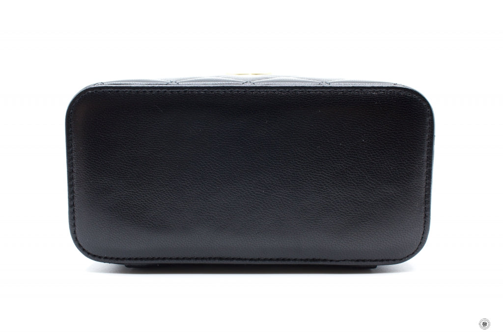 CHANEL Chanel AP2550B07242 Vanity With Gold And Silver Chain Black / 9 | Italystation.com - Shop Now at italystation.com