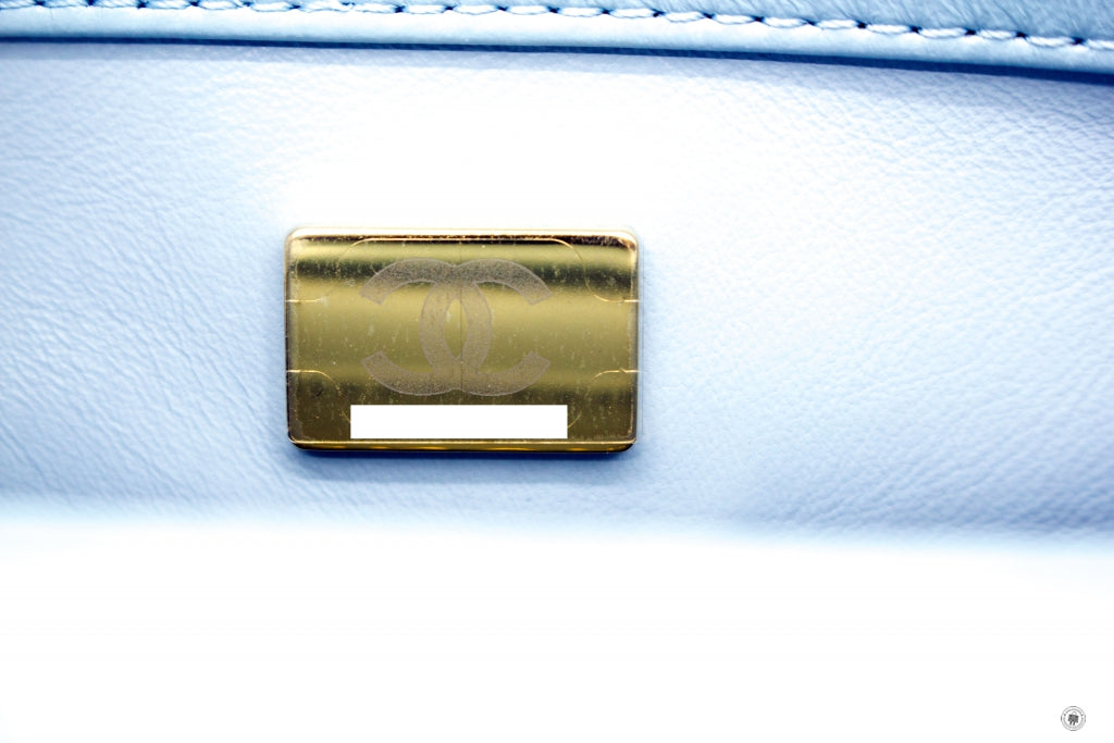 CHANEL Chanel AS3113B07634 Mini Flap Bag With Enamel And Gold Tone Met | Italystation.com - Shop Now at italystation.com