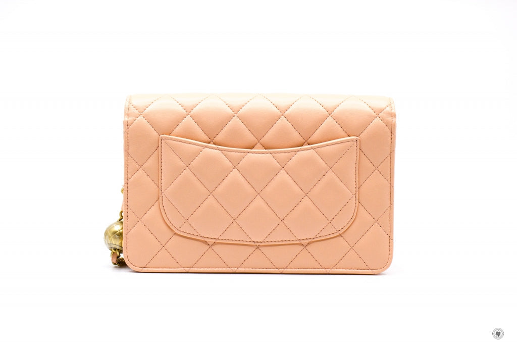 CHANEL Chanel AP1450B02916 Pearl Crush Wallet ON Chain Woc  Apricot /  | Italystation.com - Shop Now at italystation.com