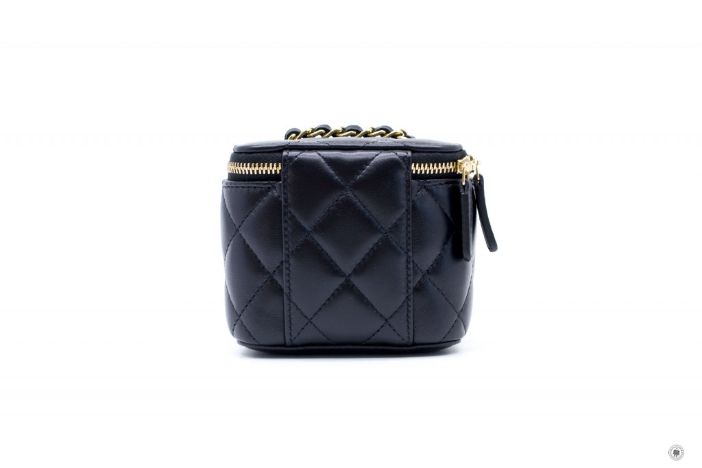 CHANEL Chanel AP1340Y04059 Small Vanity Case  Black / C3906 Lambskin S | Italystation.com - Shop Now at italystation.com