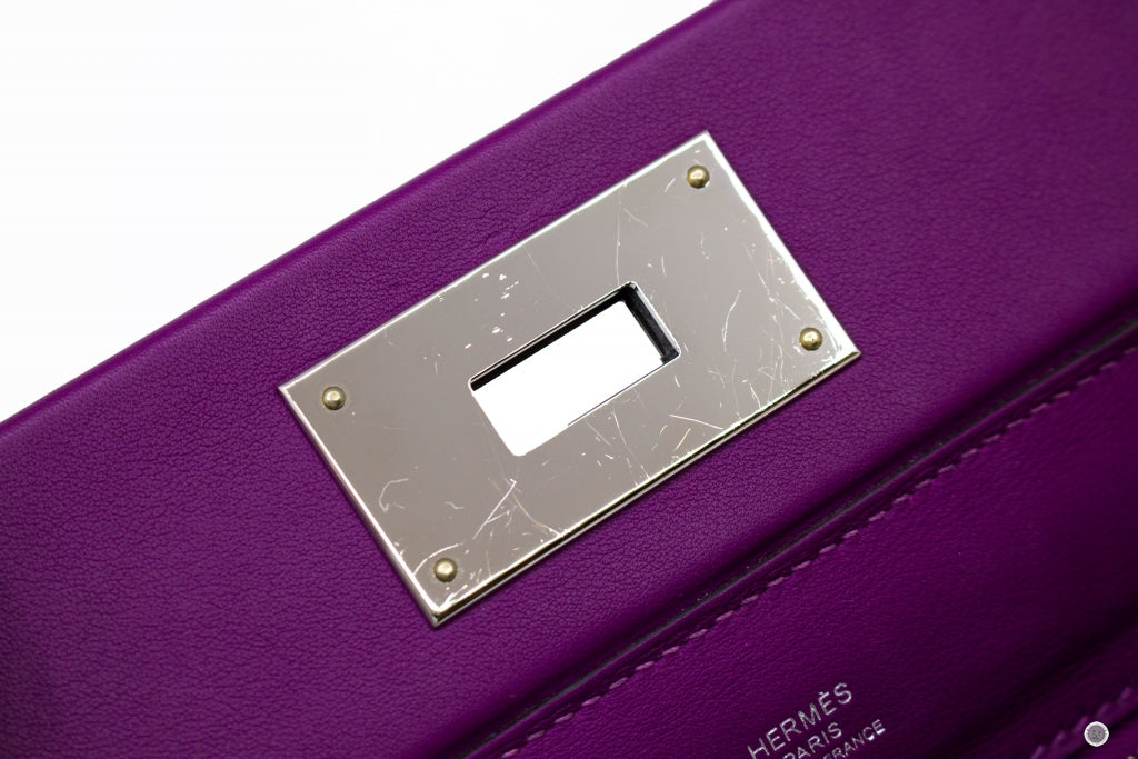 HERMES Hermes H082153 24/24 Mini  Anemone/anemone  Taurillon Clemence  | Italystation.com - Shop Now at italystation.com
