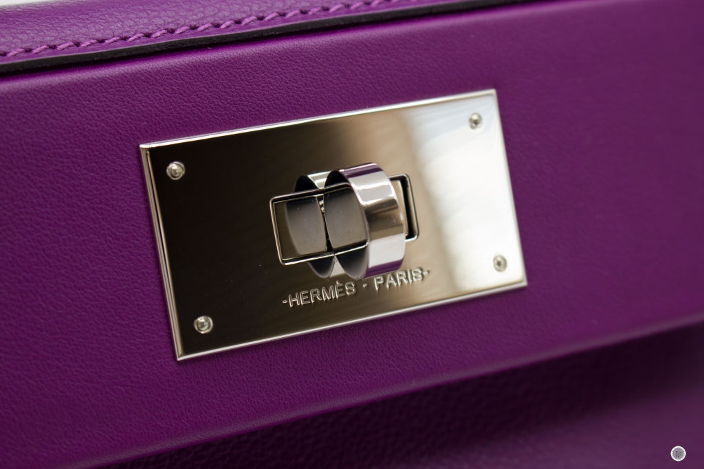HERMES Hermes H082153 24/24 Mini  Anemone/anemone  Taurillon Clemence  | Italystation.com - Shop Now at italystation.com