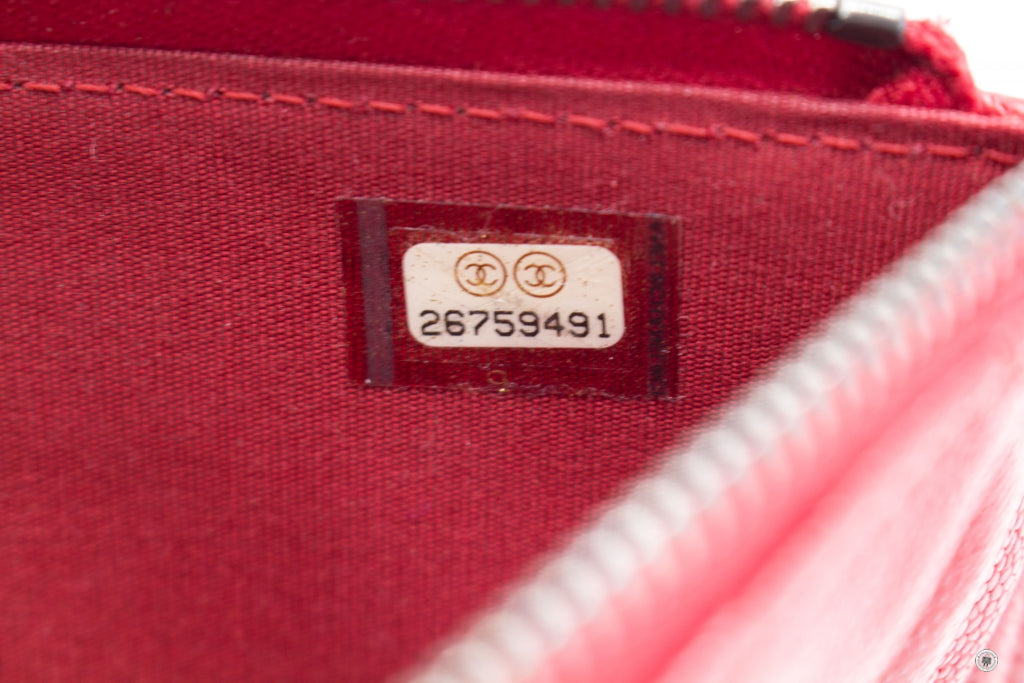 CHANEL Chanel Boy Zip Pouch  Red Caviar Pouch Sbhw | Italystation.com - Shop Now at italystation.com