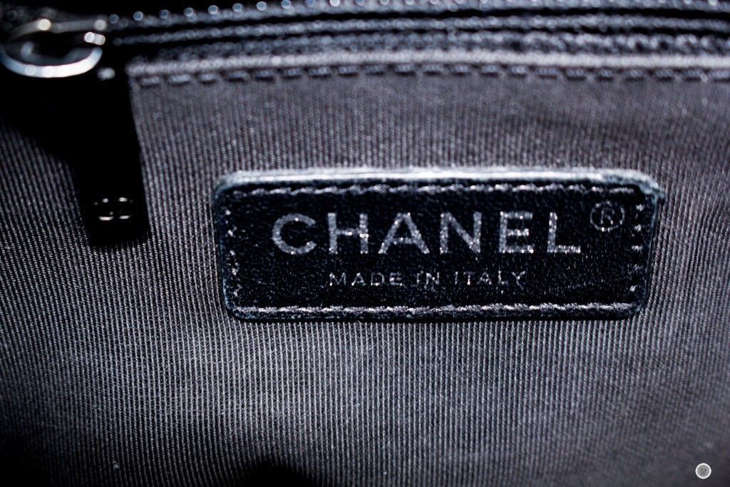 CHANEL Chanel A93824 B01935 Gabrielle Hobo Medium SO Black  Black / 94 | Italystation.com - Shop Now at italystation.com