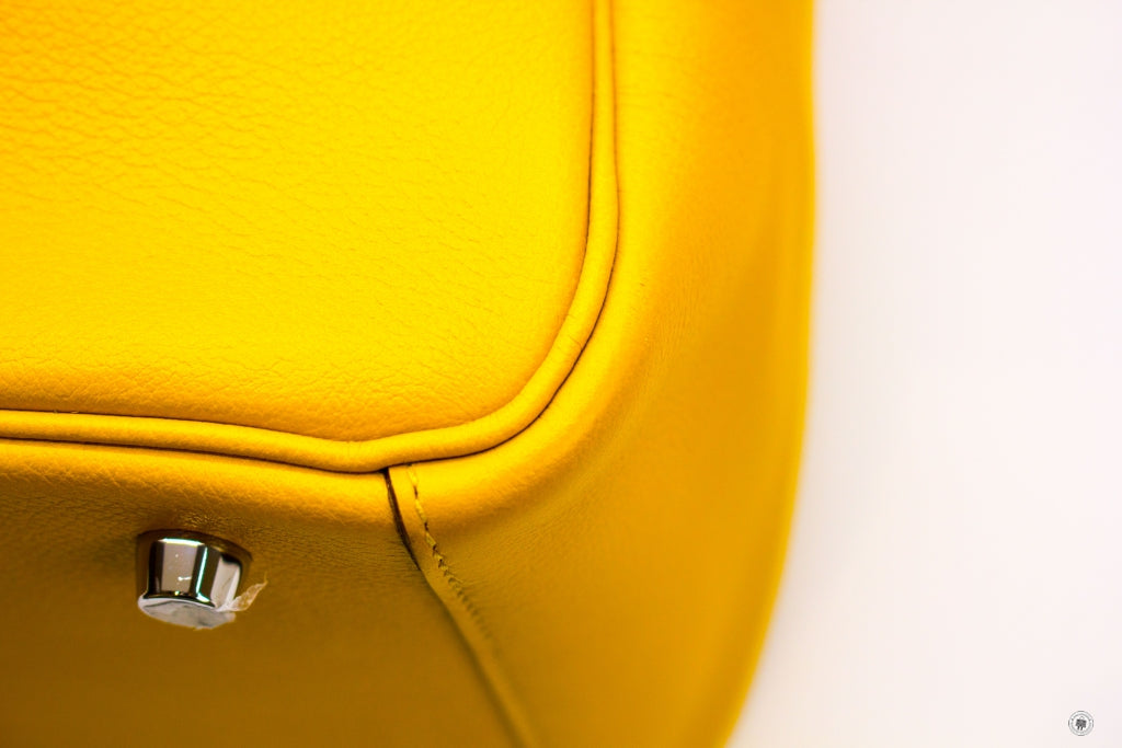 HERMES Hermes Lindy 30 Amber Jaune / CK9D  Evercolor 30 Shoulder Bags  | Italystation.com - Shop Now at italystation.com