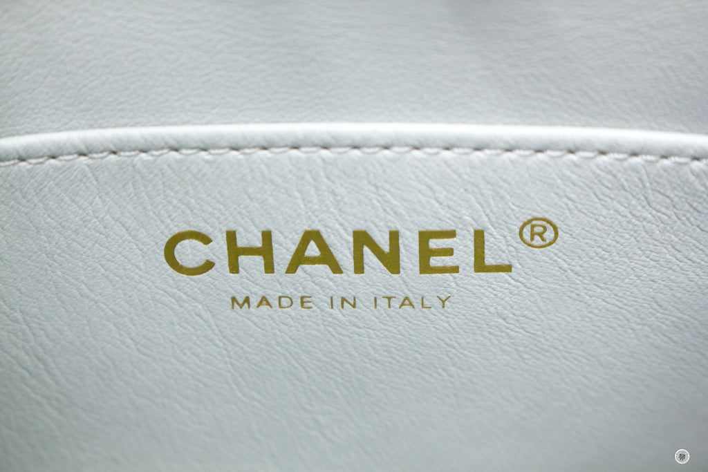 CHANEL Chanel 23C Pearl Crush Hobo Ice Blue Calfskin Shoulder Bags Gbh | Italystation.com - Shop Now at italystation.com