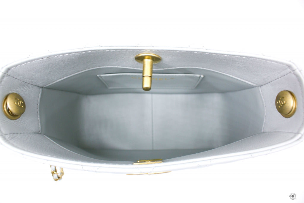 CHANEL Chanel 23C Pearl Crush Hobo Ice Blue Calfskin Shoulder Bags Gbh | Italystation.com - Shop Now at italystation.com