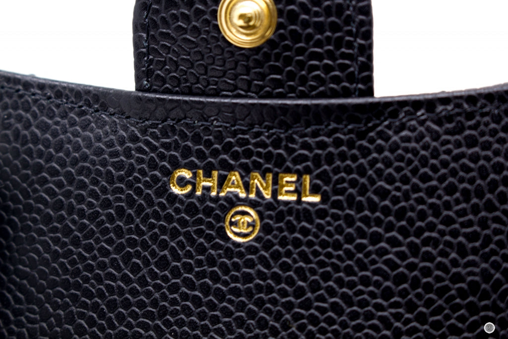 CHANEL Chanel AP0231 Y01588 Classic Fold Wallet (old Model: A82288) Bl | Italystation.com - Shop Now at italystation.com