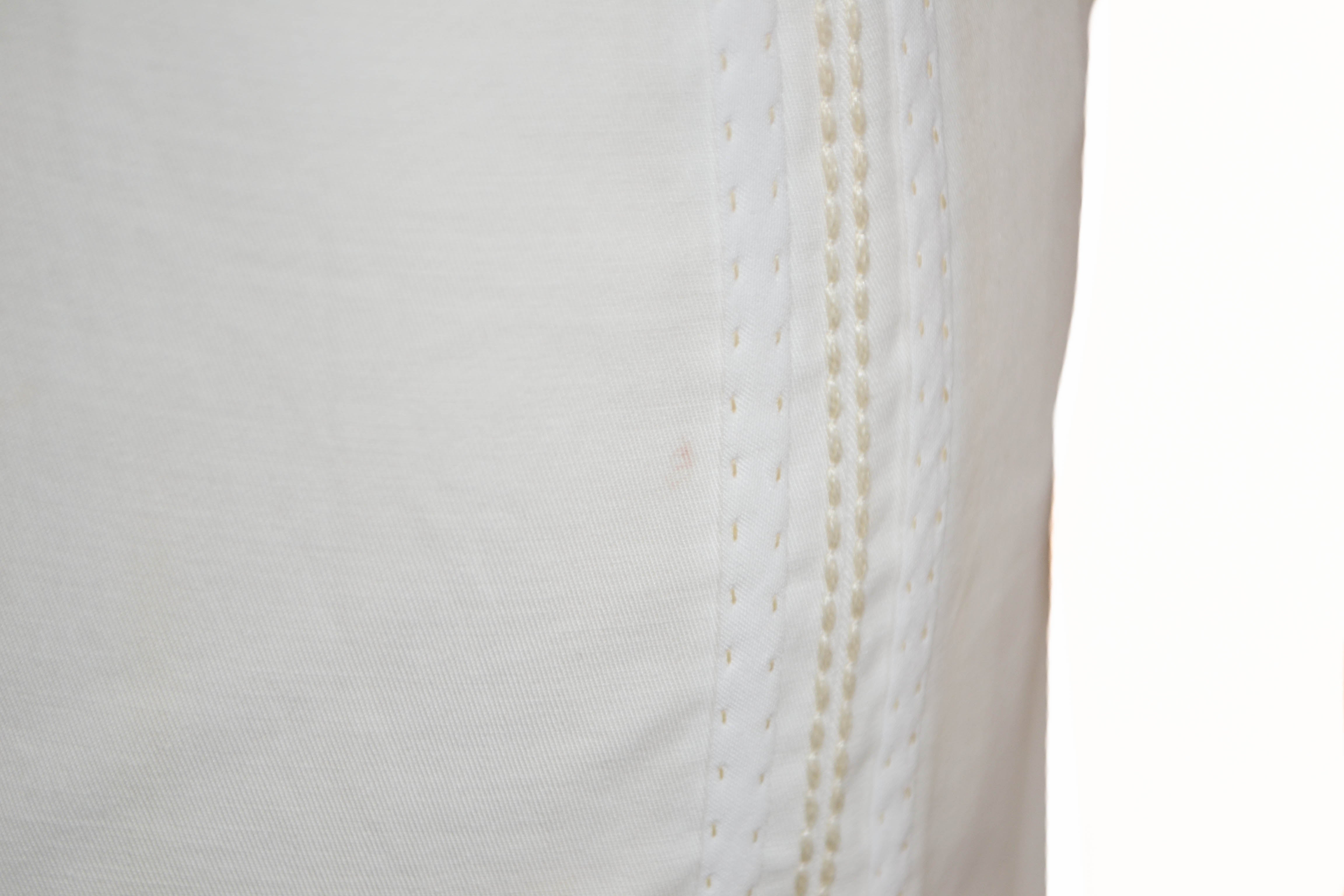 Louis Vuitton 3D Monogram Asymmetrical Pleat Midi Skirt White. Size 36