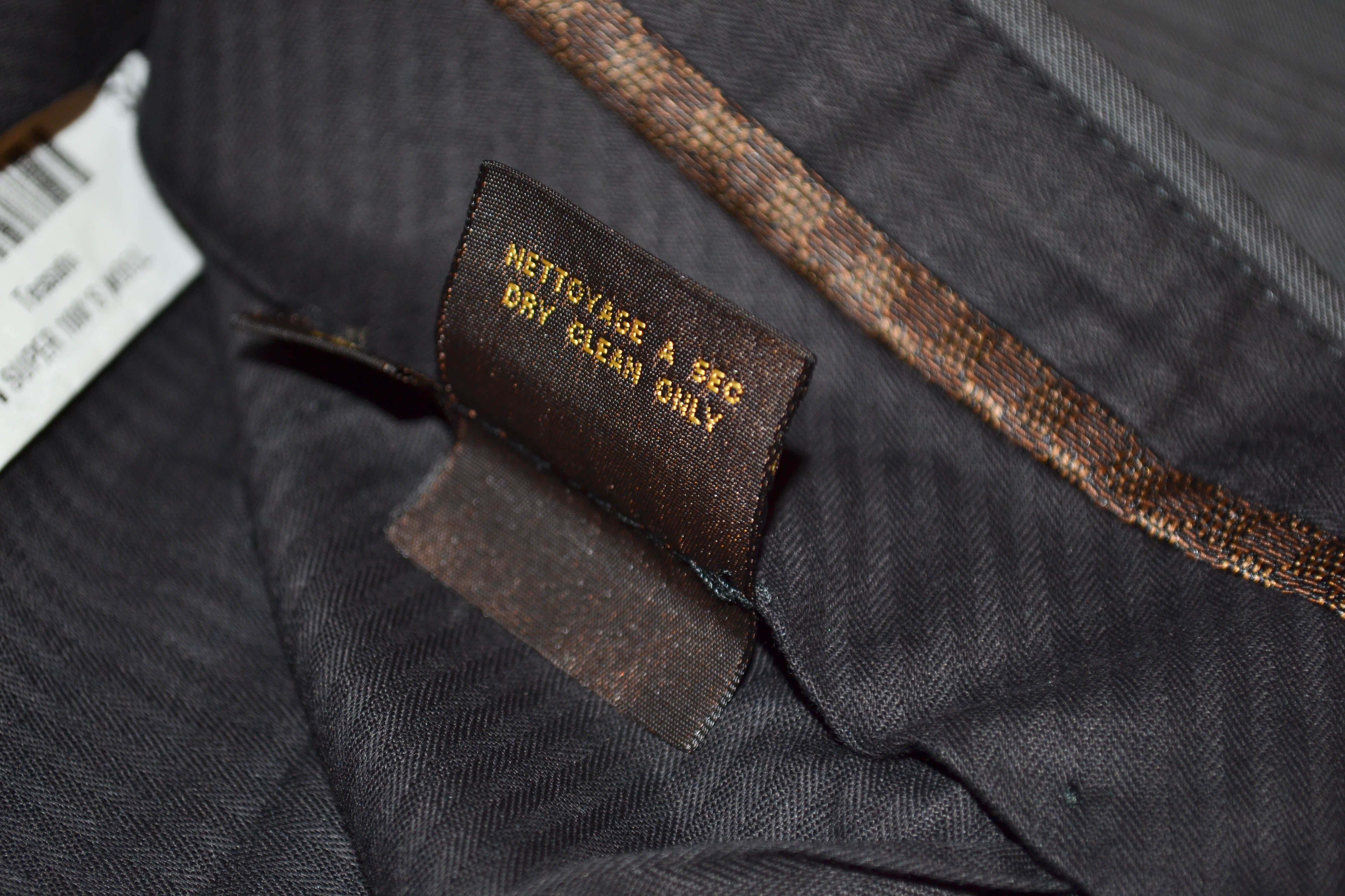 Jeans Louis Vuitton Grey size 33 US in Cotton - 25191475
