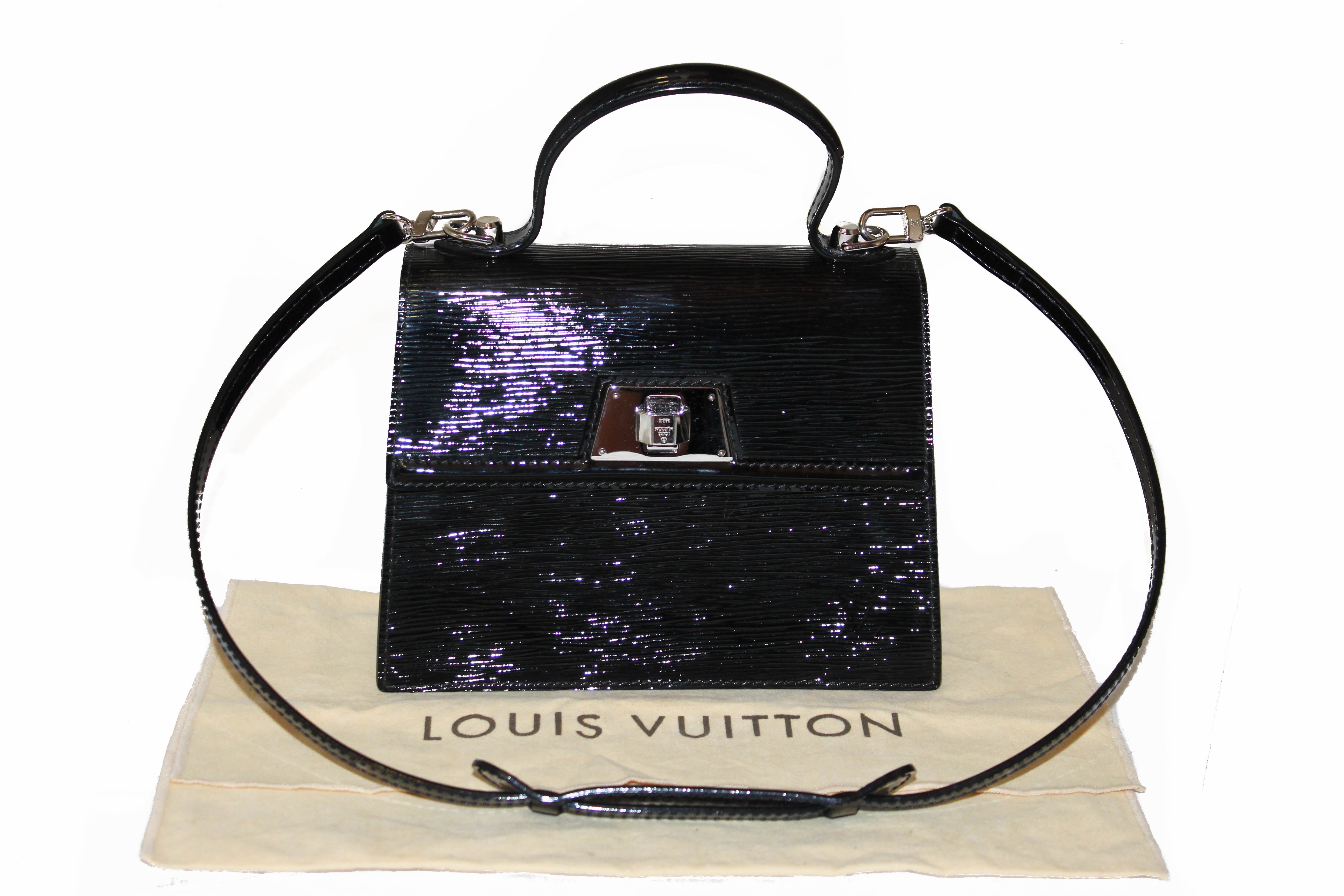 BRAND NEW Authentic Louis Vuitton Black Electric Epi Twist MM