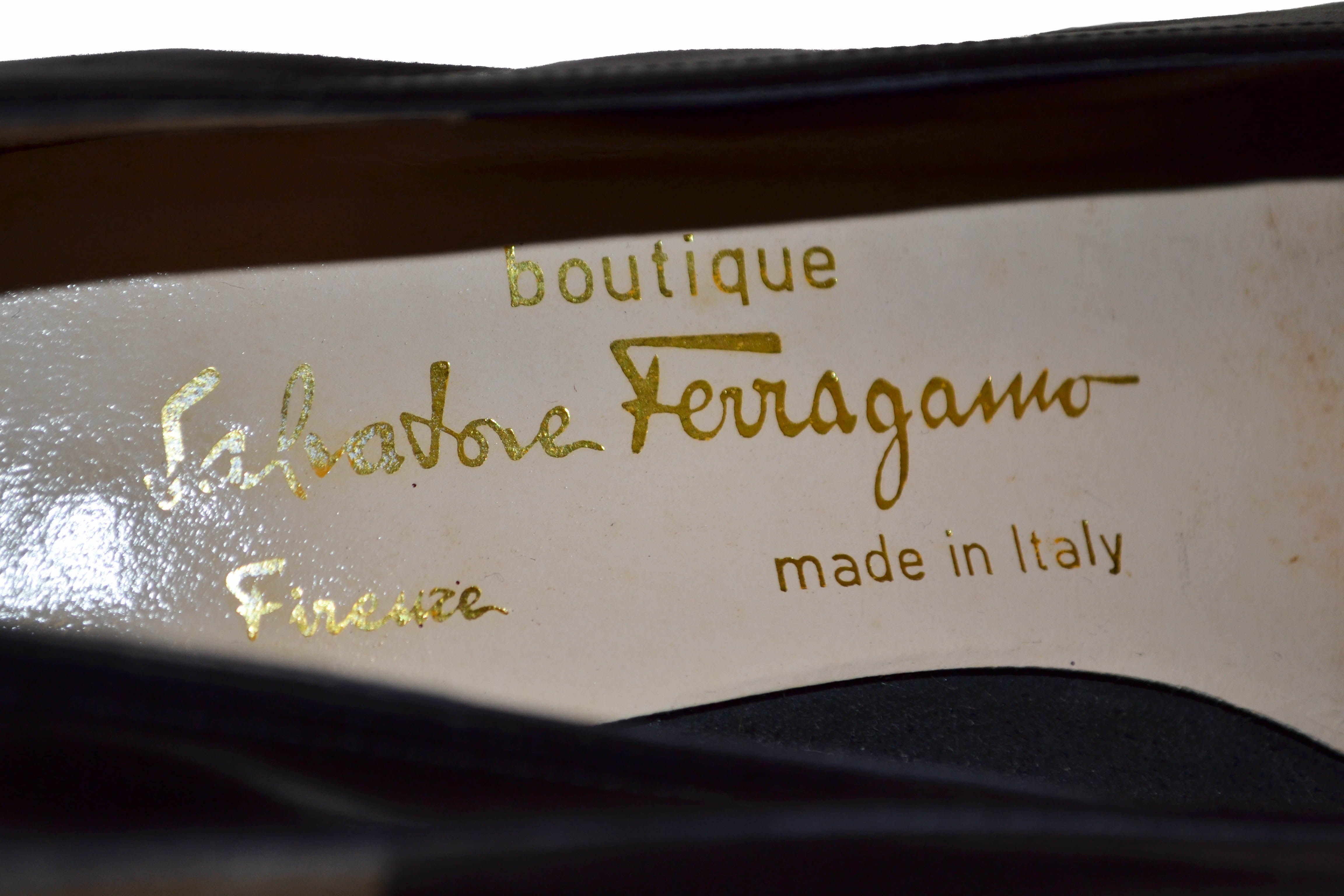 Authentic Salvatore Ferragamo Black/White Kiltie Tassel Loafer Size 6 B