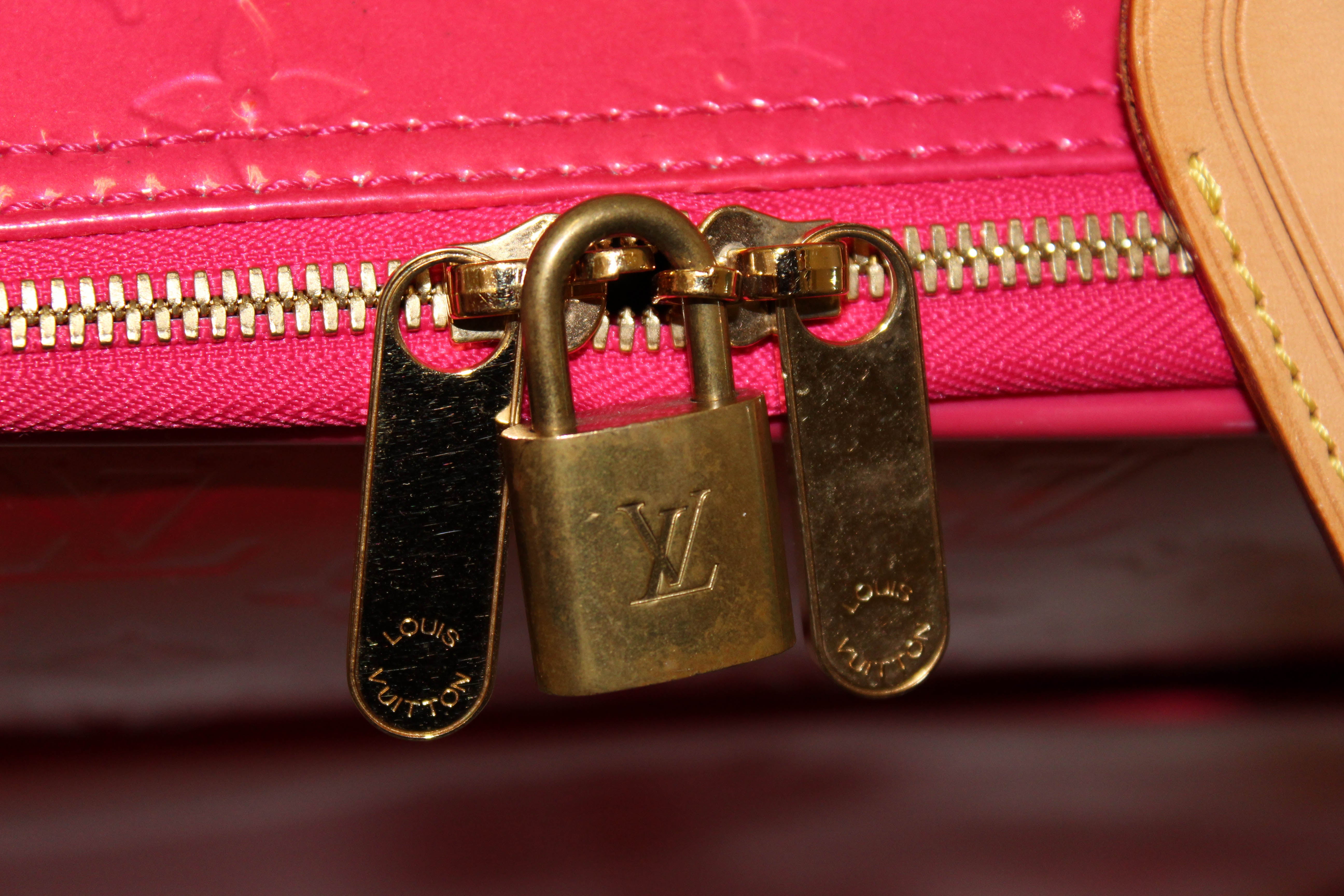 LOUIS VUITTON Pegase 45 Monogram Vernis Leather Suitcase Travel Bag Pink
