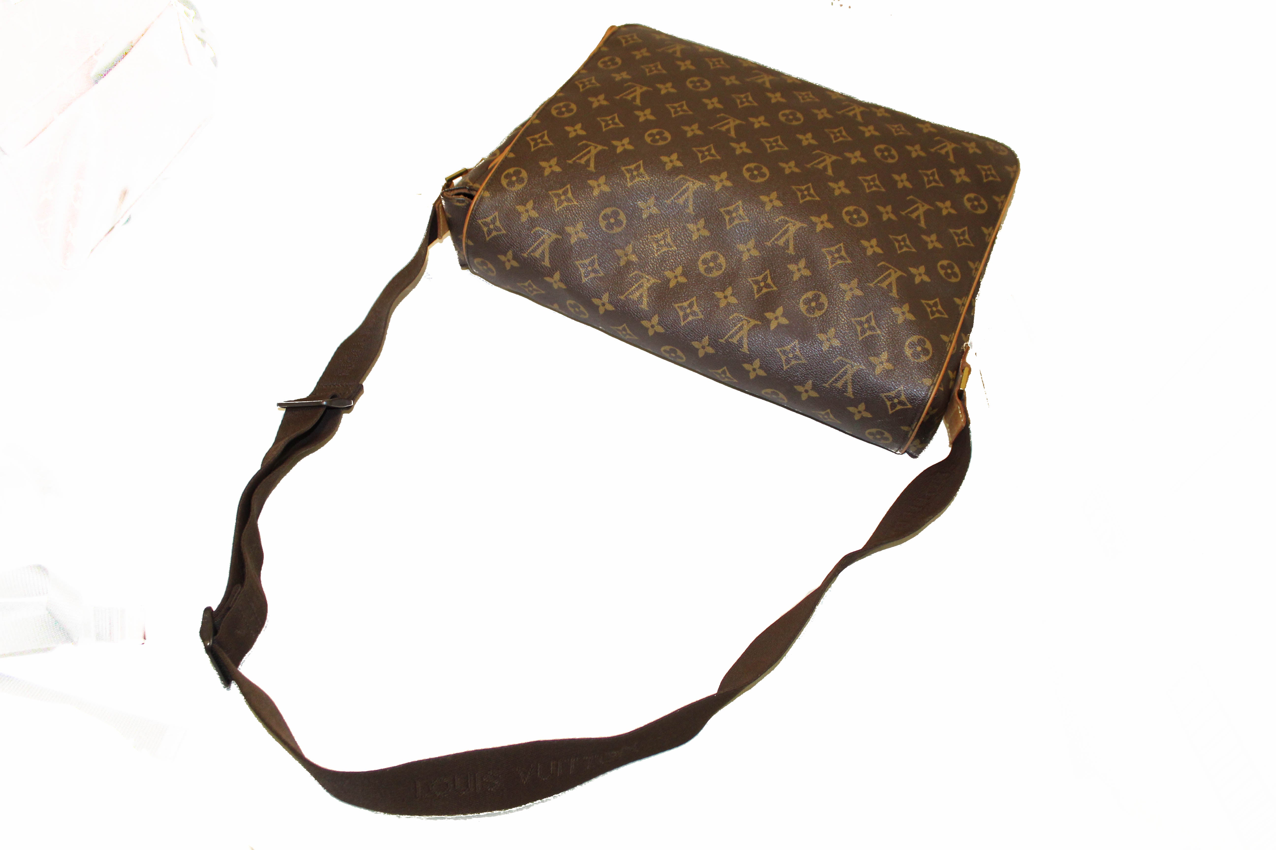 Louis Vuitton Abesses Messenger Bag Used (6623)