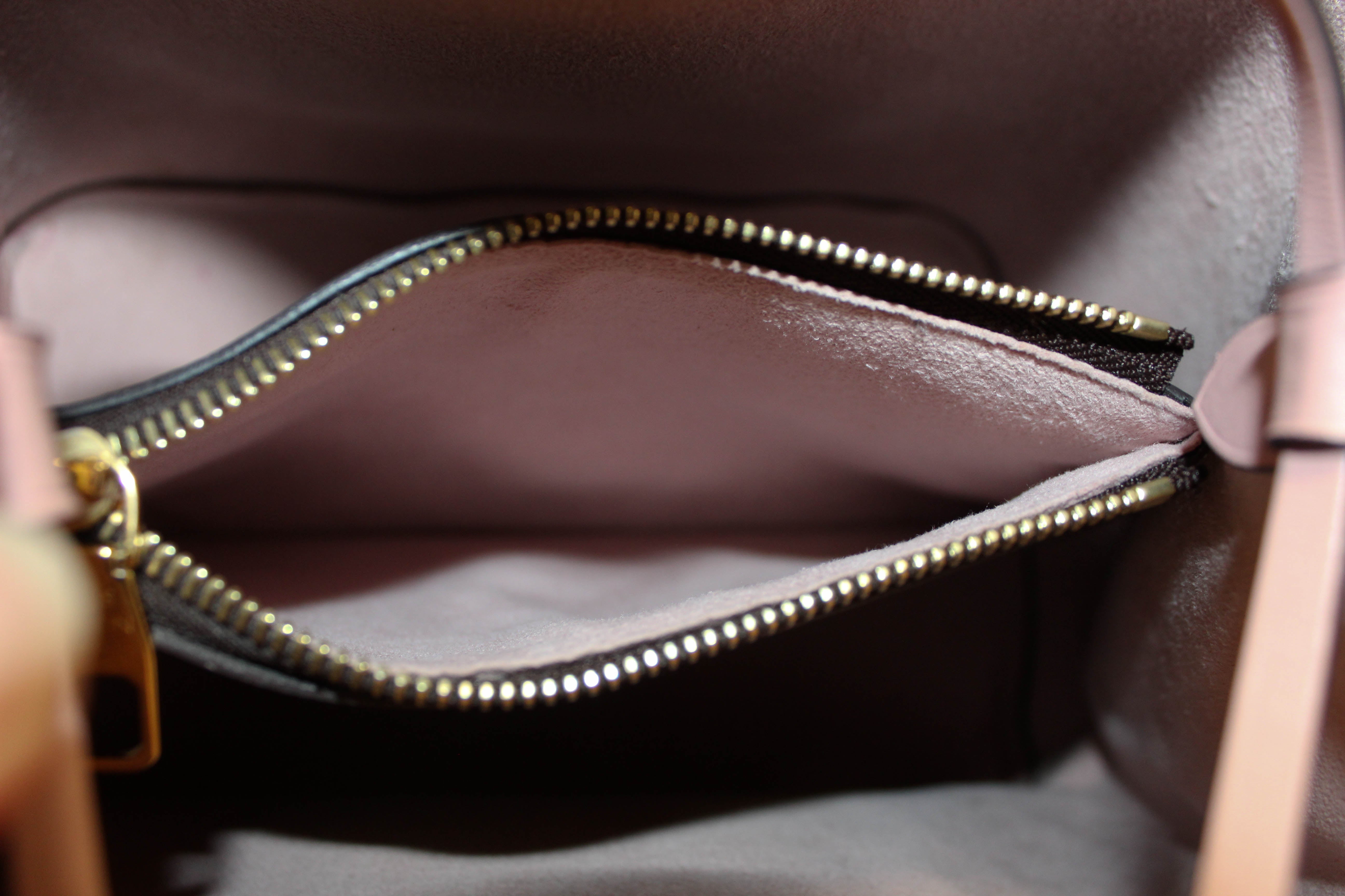 Authentic Louis Vuitton Classic Monogram Pink NeoNoe Shoulder Bag