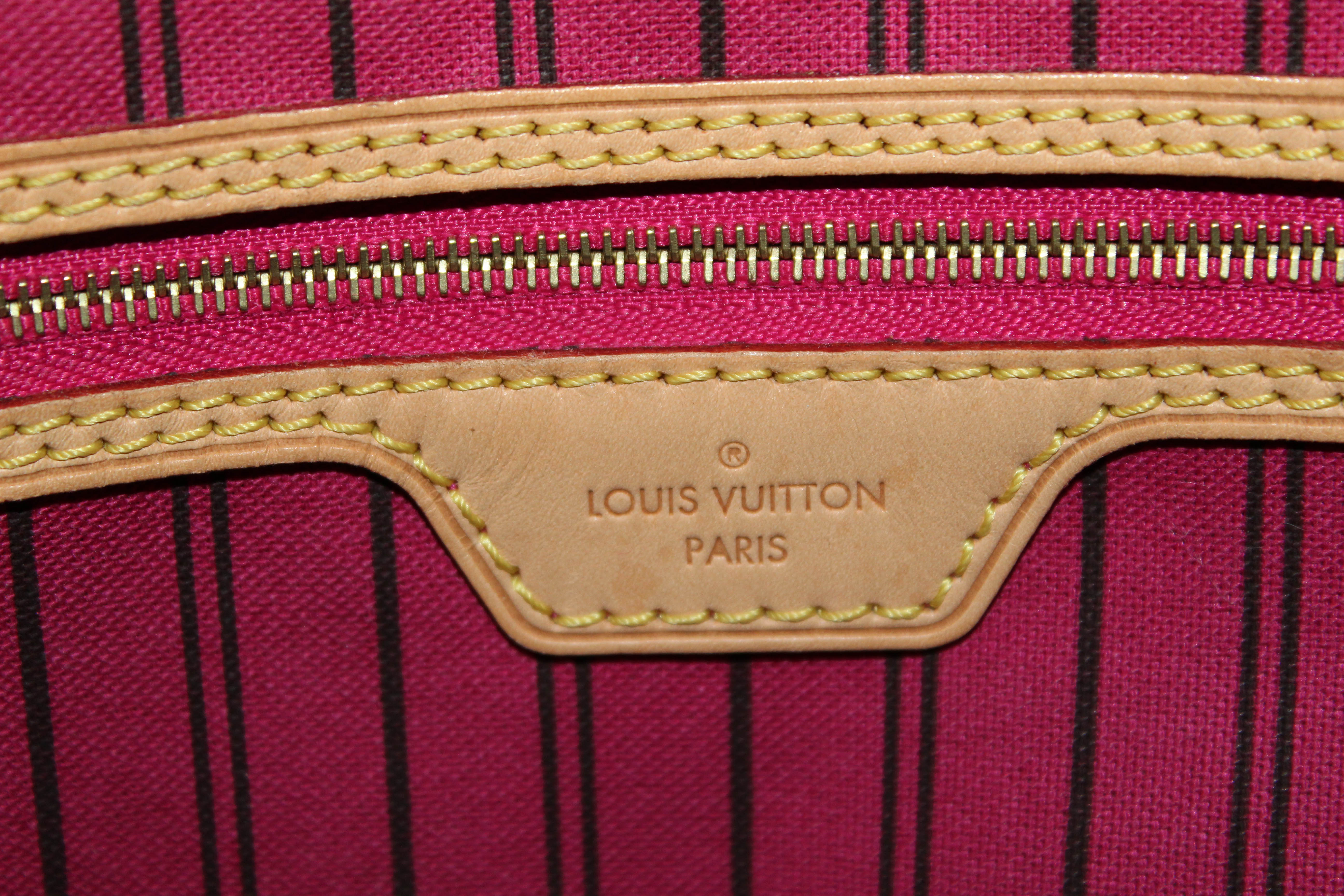 Authentic Louis Vuitton Classic Monogram Delightful MM Hobo Bag